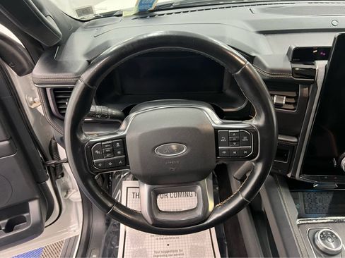 Used 2022 Ford Expedition Max Platinum image 19