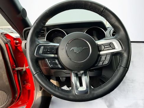 Certified 2022 Ford Mustang Convertible w/ Equipment Group 101A RWD image 17