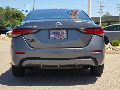 Used 2024 Nissan Sentra SV FWD image 9