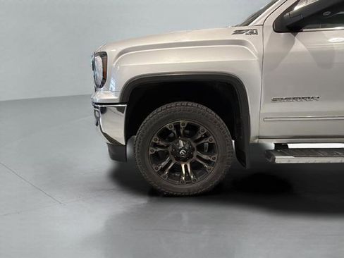 Used 2017 GMC Sierra 1500 SLT w/ SLT Premium Package AWD/4WD image 33