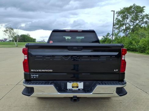 Used 2025 Chevrolet Silverado 1500 LT AWD/4WD image 19