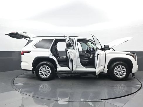 Used 2023 Toyota Sequoia SR5 w/ SR5 Premium Package RWD image 35