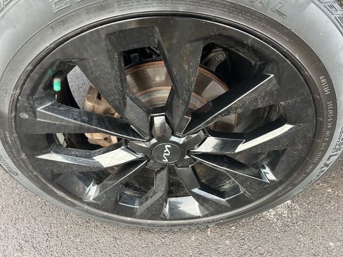 Certified 2022 Kia Sorento SX image 40