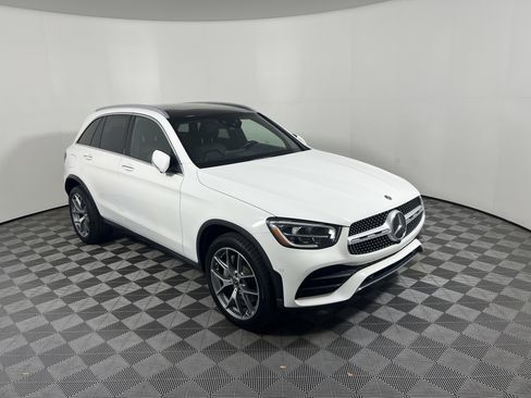 Used 2020 Mercedes-Benz GLC 300 4MATIC image 7