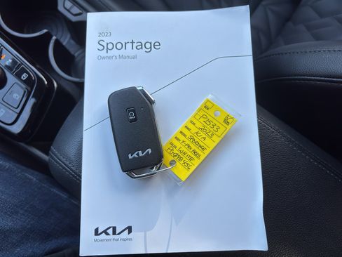 Used 2023 Kia Sportage X-Pro Prestige image 26