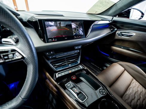 Used 2024 Audi RS e-tron GT w/ Carbon Performance Package image 44