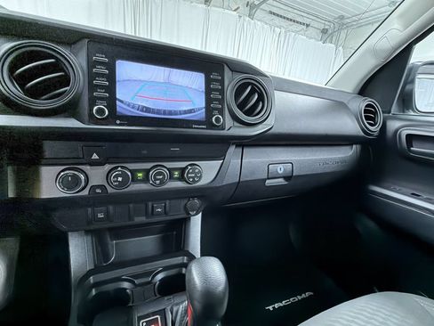 Certified 2020 Toyota Tacoma SR AWD/4WD image 22
