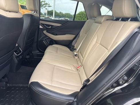 Used 2025 Subaru Outback Limited image 10