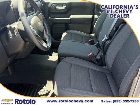 Used 2025 Chevrolet Silverado 1500 Custom w/ Turbomax Blackout Package AWD/4WD image 16