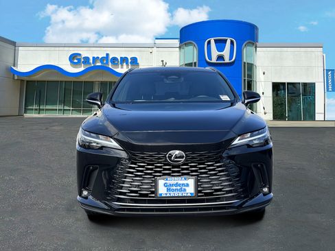 Used 2024 Lexus RX 350 FWD w/ Technology Package image 2