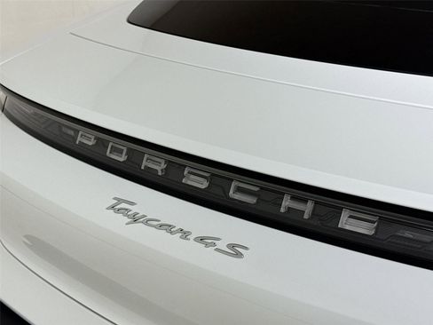 Used 2023 Porsche Taycan 4S image 37