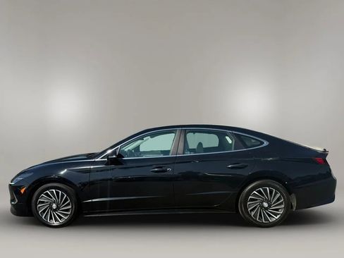Used 2022 Hyundai Sonata Limited FWD image 4