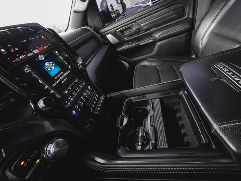 Used 2020 RAM 1500 Limited image 19