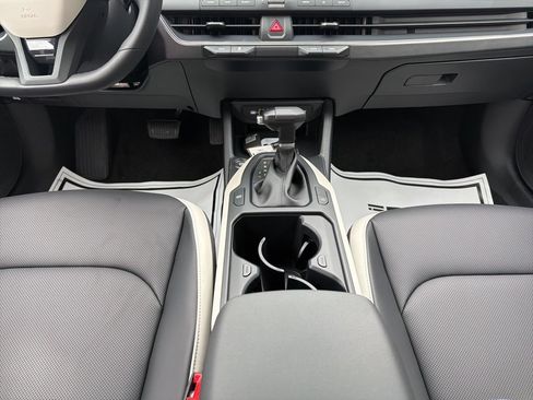New 2026 Kia K4 GT-Line FWD image 25