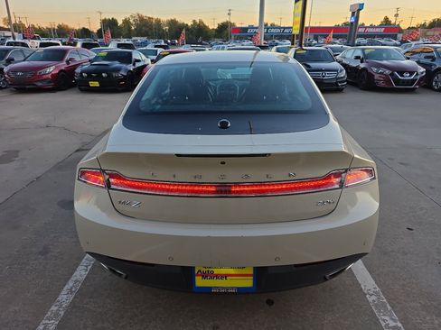 Used 2016 Lincoln MKZ Hybrid image 6