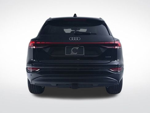 New 2025 Audi Q6 e-tron Premium image 4