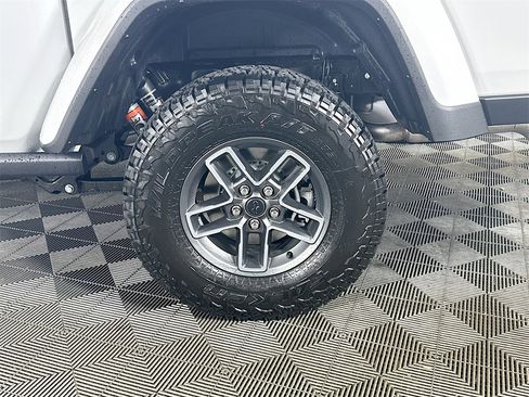 New 2026 Jeep Gladiator Mojave w/ Technology Group image 17