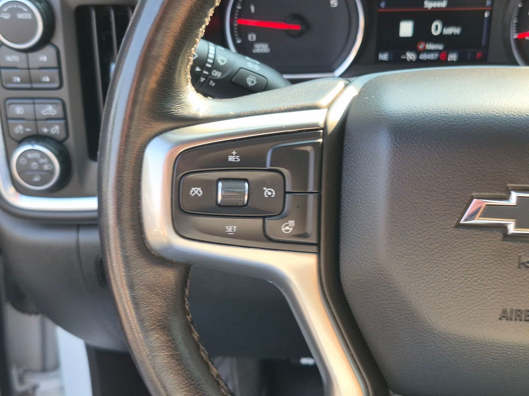 Used 2021 Chevrolet Silverado 2500 LTZ w/ LTZ Plus Package AWD/4WD image 17