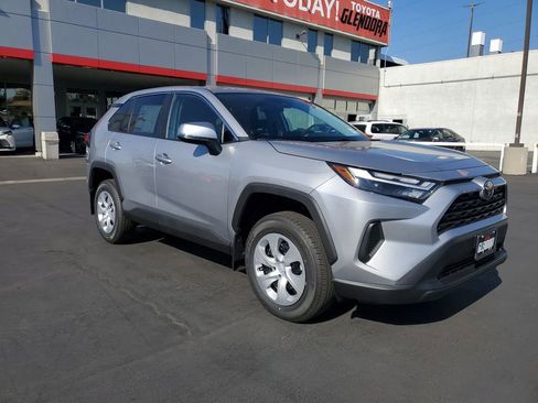 New 2025 Toyota RAV4 LE image 9