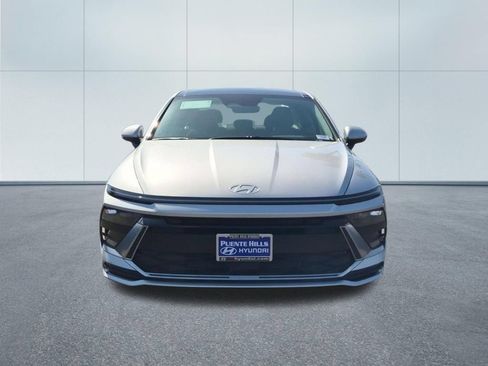 New 2026 Hyundai Sonata SEL FWD image 2