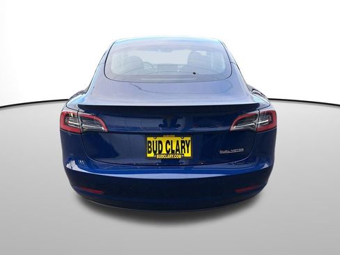 Used 2023 Tesla Model 3 Performance image 5