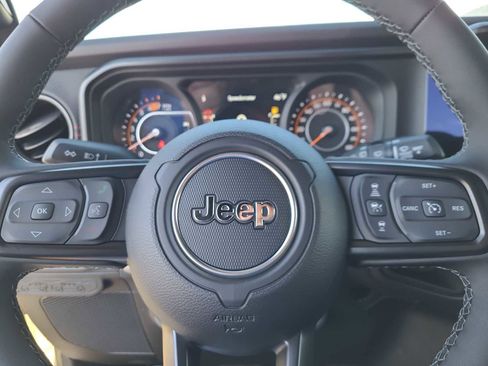 New 2026 Jeep Wrangler Unlimited Rubicon image 23