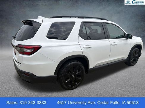 New 2026 Honda Pilot Black Edition image 5