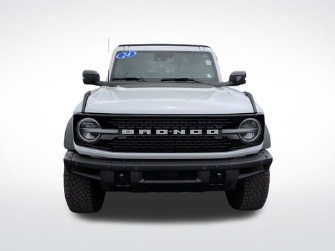 Certified 2024 Ford Bronco Wildtrak AWD/4WD image 11