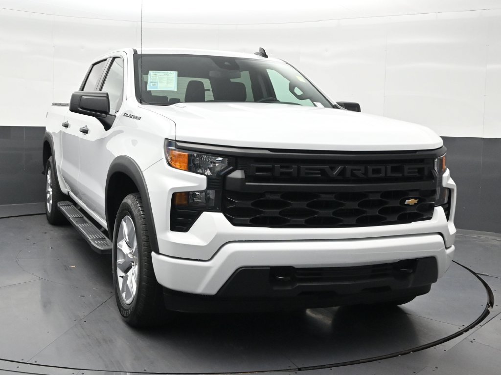 Used 2024 Chevrolet Silverado 1500 Custom RWD image 8