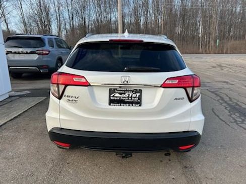 Used 2022 Honda HR-V EX image 6