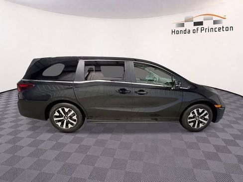 New 2026 Honda Odyssey EX-L image 2