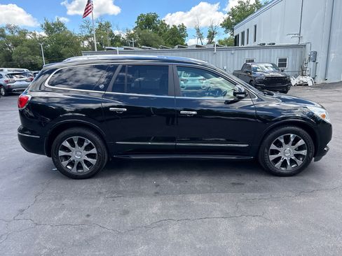 Used 2017 Buick Enclave Premium AWD/4WD image 2