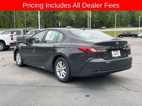 Used 2025 Toyota Camry LE FWD image 3