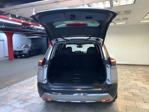 Used 2021 Nissan Rogue Platinum image 44