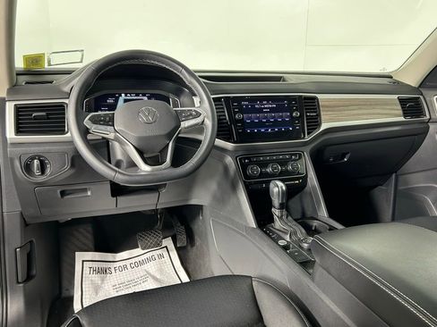 Used 2023 Volkswagen Atlas SEL AWD/4WD image 19