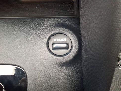 Used 2024 Nissan Z Sport w/ Floor Mat Package RWD image 16