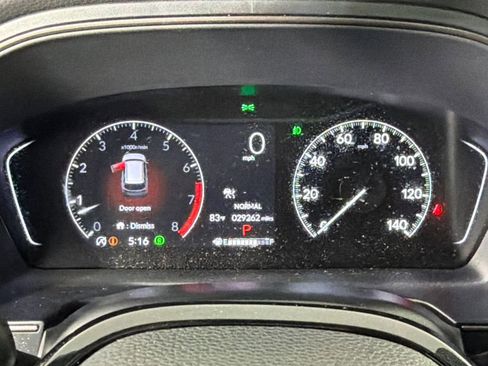 Used 2025 Honda Pilot TrailSport image 28