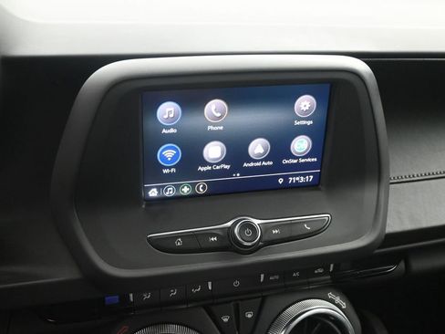 Used 2020 Chevrolet Camaro LT RWD image 13