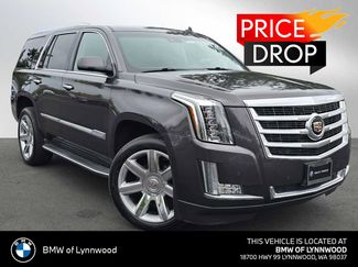 Used 2015 Cadillac Escalade Luxury image 1