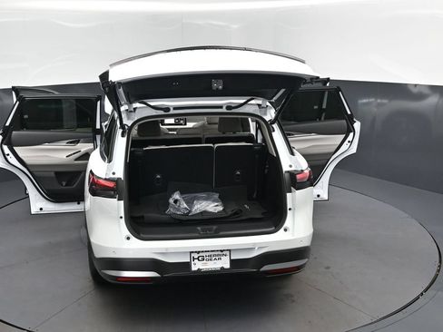 Used 2026 INFINITI QX60 Pure w/ Cargo Package FWD image 49