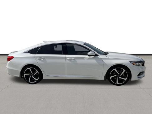Used 2020 Honda Accord Sport image 4