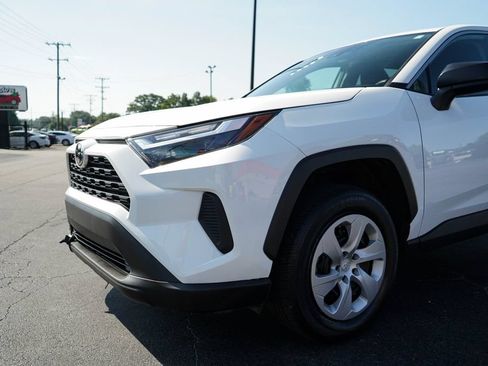 Used 2023 Toyota RAV4 LE FWD image 16