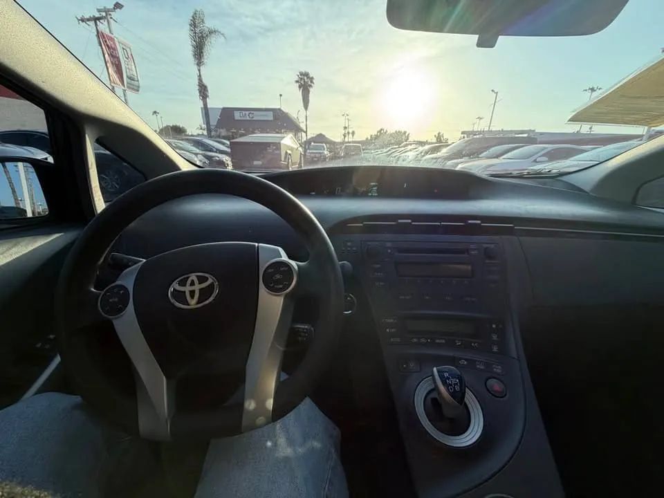 Used 2011 Toyota Prius Two FWD image 8
