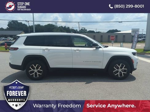 Used 2023 Jeep Grand Cherokee L Limited w/ Luxury Tech Group II AWD/4WD image 8