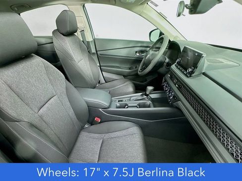 Used 2025 Honda Accord SE image 41