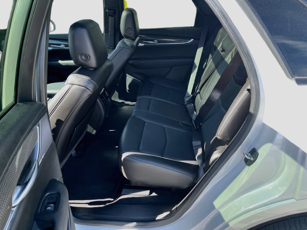 Used 2023 Cadillac XT5 Sportv w/ Technology Package AWD/4WD image 26