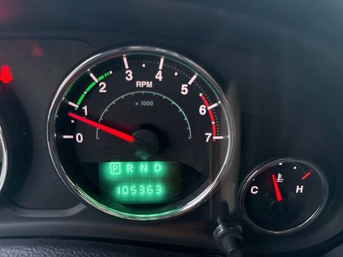 Used 2012 Jeep Wrangler Unlimited Sahara w/ Connectivity Group image 49