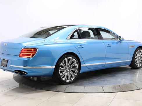 Used 2022 Bentley Flying Spur V8 AWD/4WD image 99