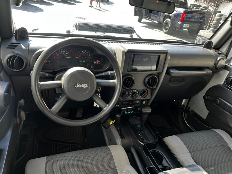 Used 2007 Jeep Wrangler Unlimited X AWD/4WD image 18
