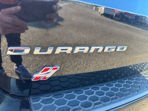 Used 2023 Dodge Durango SXT image 27